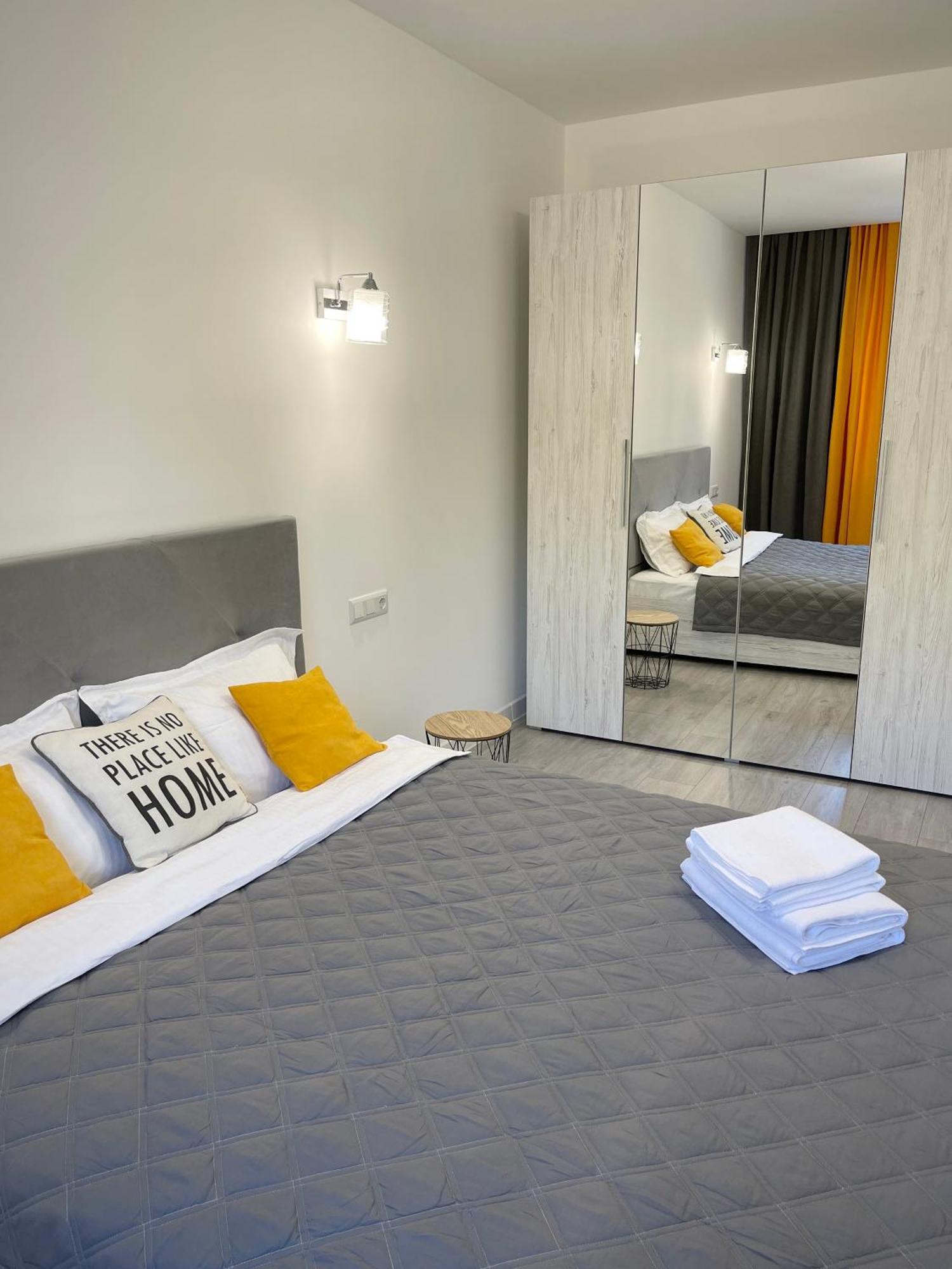 Sunny Home Apartments Апартаменти У Новобудові Поряд Медичний Центр Angelholm Дуже Чисто! Чернивци Екстериор снимка