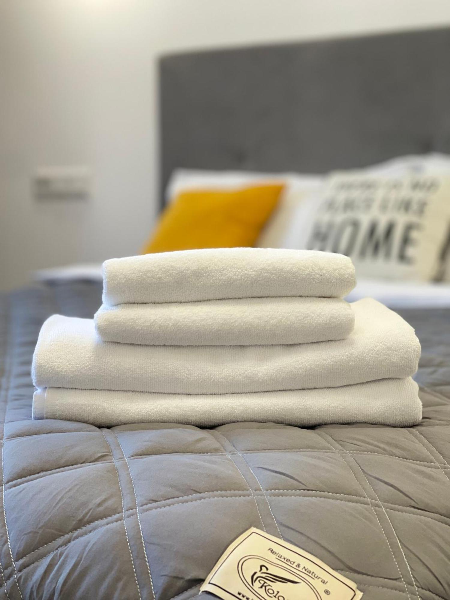 Sunny Home Apartments Апартаменти У Новобудові Поряд Медичний Центр Angelholm Дуже Чисто! Чернивци Екстериор снимка