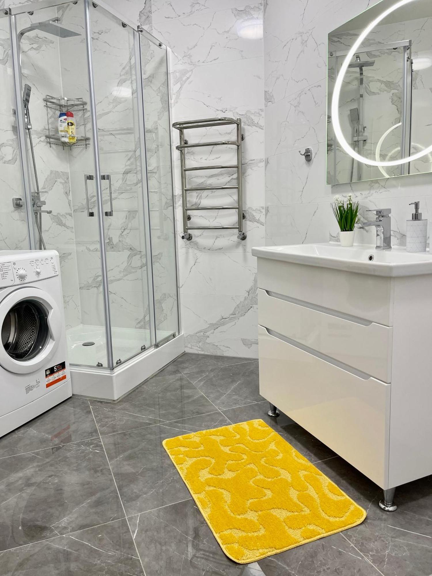 Sunny Home Apartments Апартаменти У Новобудові Поряд Медичний Центр Angelholm Дуже Чисто! Чернивци Екстериор снимка